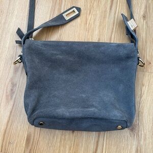 Claudia Firenze grey suede shoulder bag